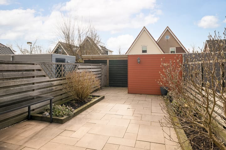 Foto 2 van Waterhoen 10