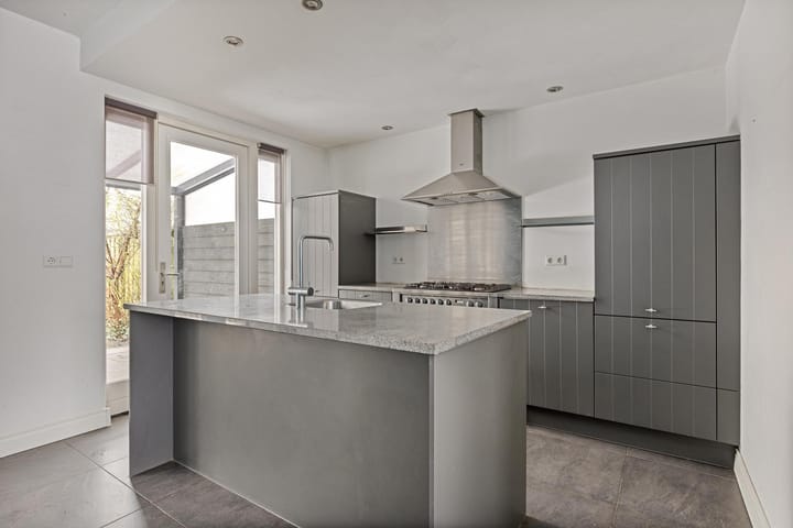 Foto 11 van van Brakelstraat 6