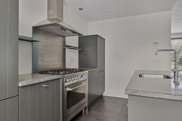 Foto 13 van van Brakelstraat 6