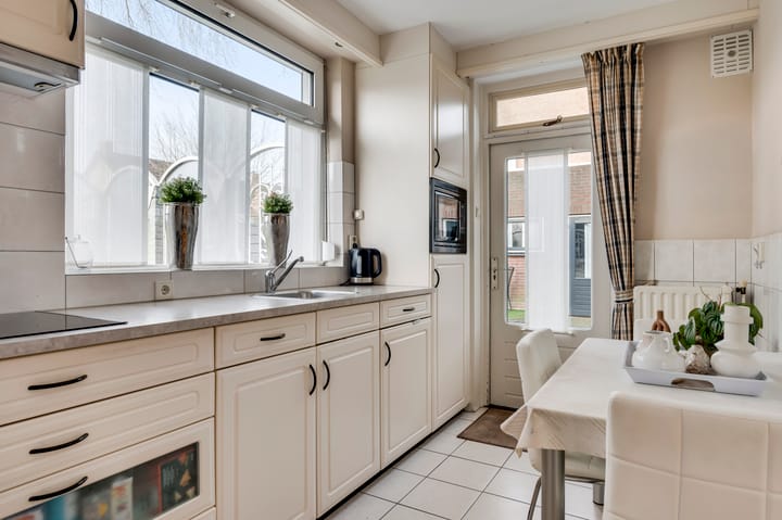 Foto 15 van Lochtstraat 9