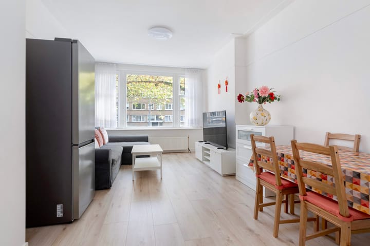 Photo 9 of Dordtselaan 157-B