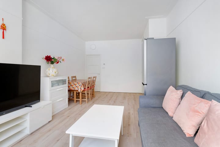 Photo 12 of Dordtselaan 157-B