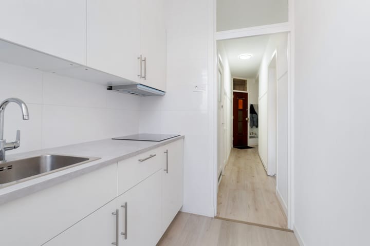 Photo 15 of Dordtselaan 157-B