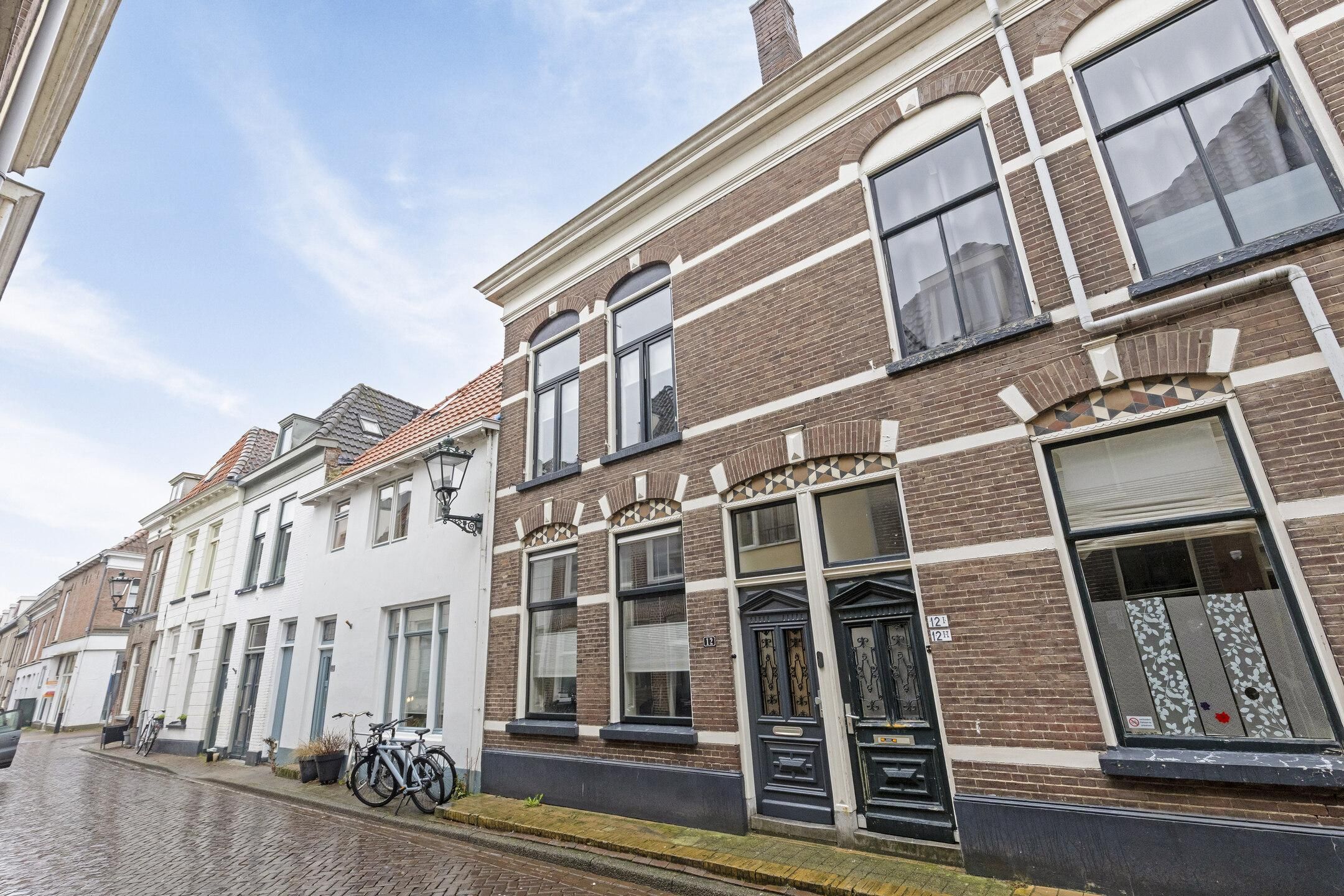 Foto 24 van Burgwalstraat 12