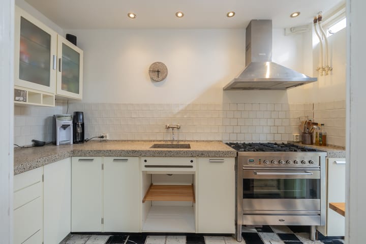 Foto 15 van Leidsestraat 61