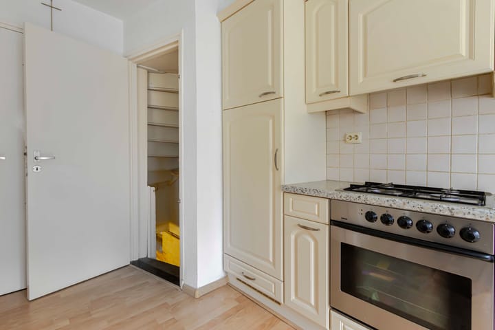 Photo 14 of Pastoor Honéestraat 19