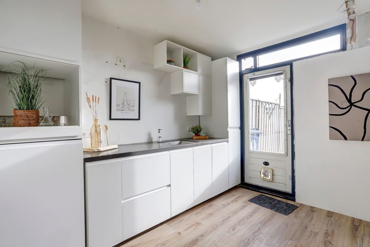 Foto 19 van Pinksterbloemweg 116