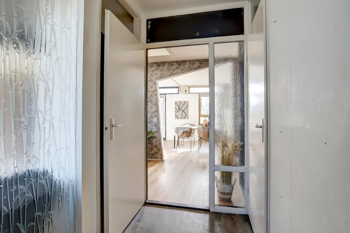 Foto 9 van Pinksterbloemweg 116