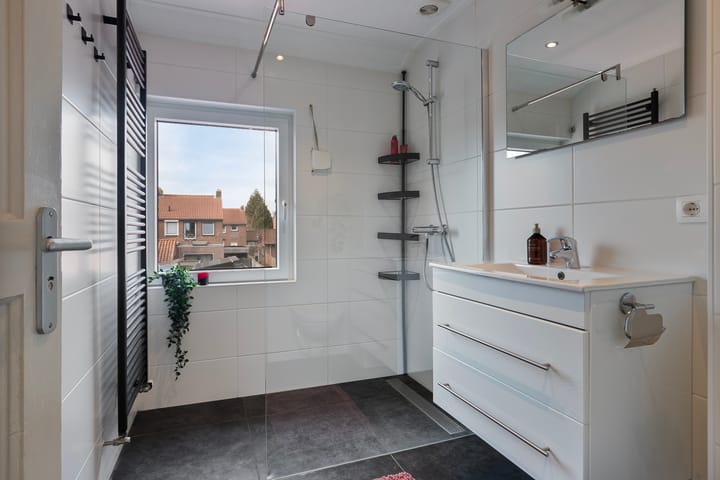 Foto 18 van Margrietstraat 17