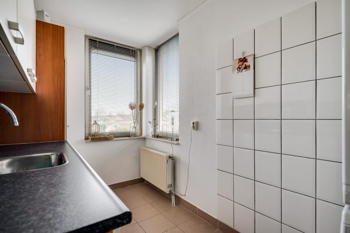 Foto 17 van Harrie Carisstraat 14