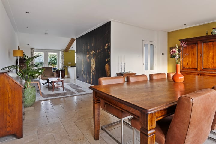 Foto 9 van Diepenbrockstraat 17