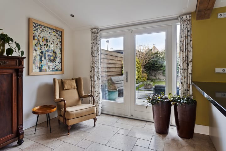 Foto 13 van Diepenbrockstraat 17