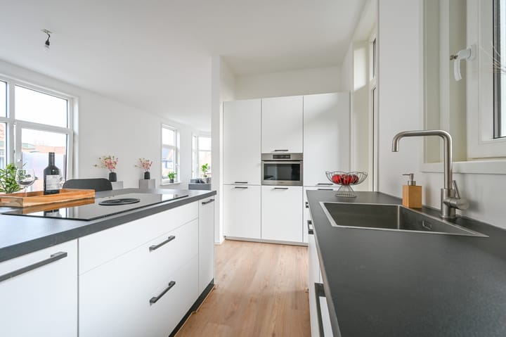 Photo 7 of Valeriusstraat 51