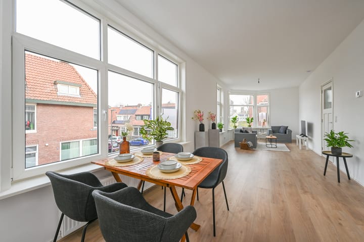 Photo 11 of Valeriusstraat 51