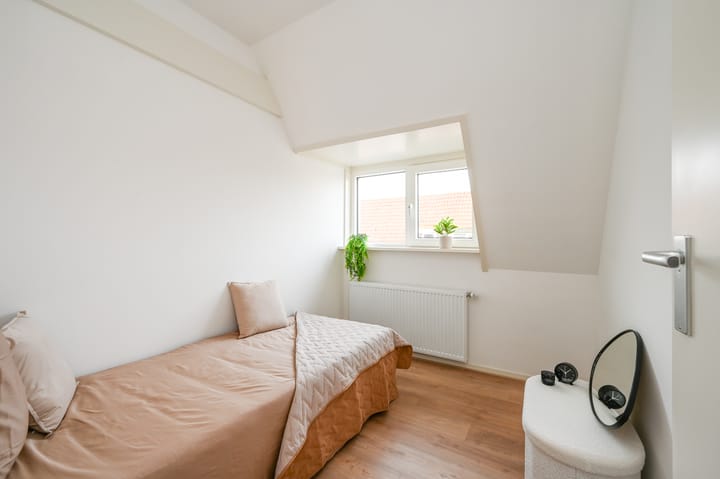 Photo 21 of Valeriusstraat 51