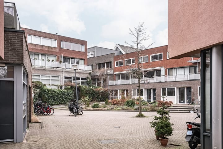 Foto 4 van Justine de Gouwerhof 8