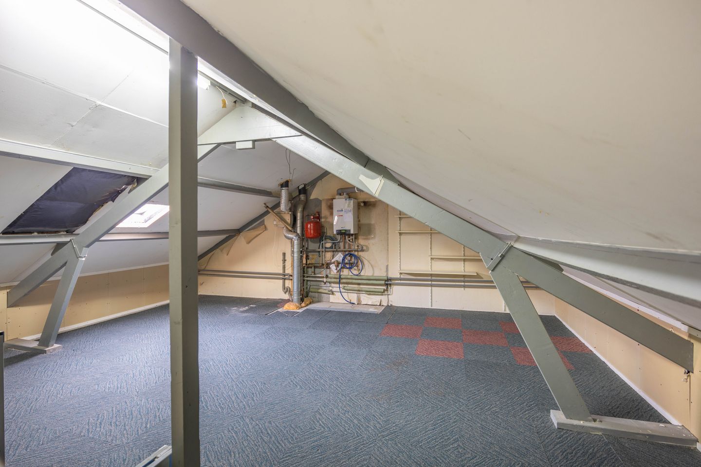 Photo 19 of Robert Stolzsingel 17