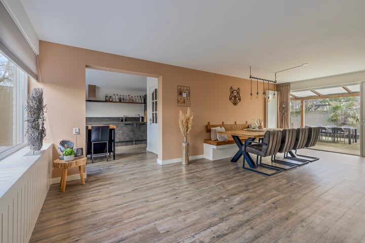 Foto 14 van Bisschop Moorsstraat 13