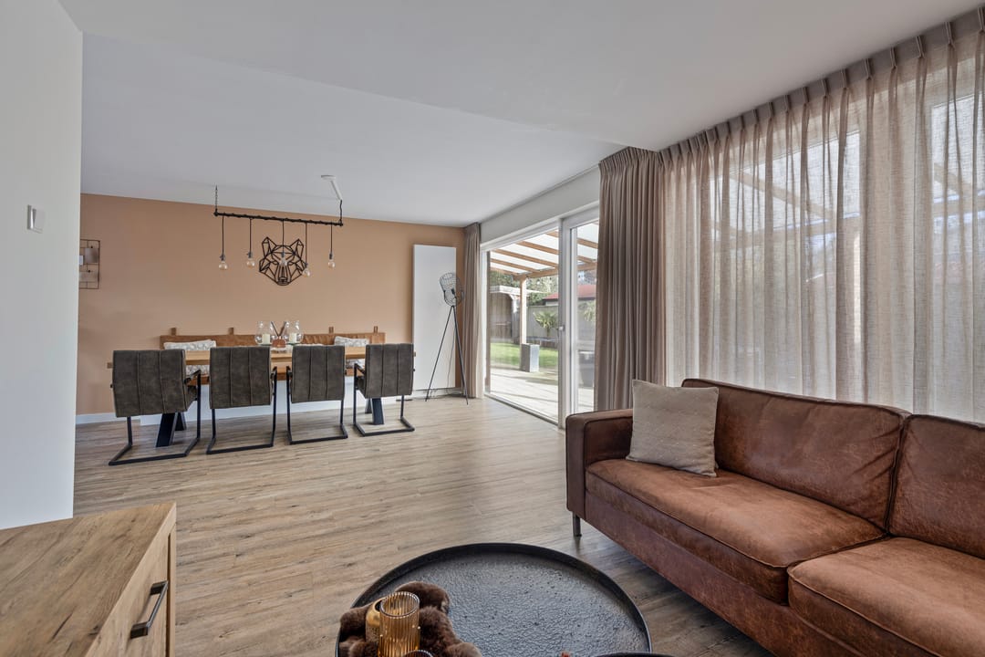 Foto 2 van Bisschop Moorsstraat 13