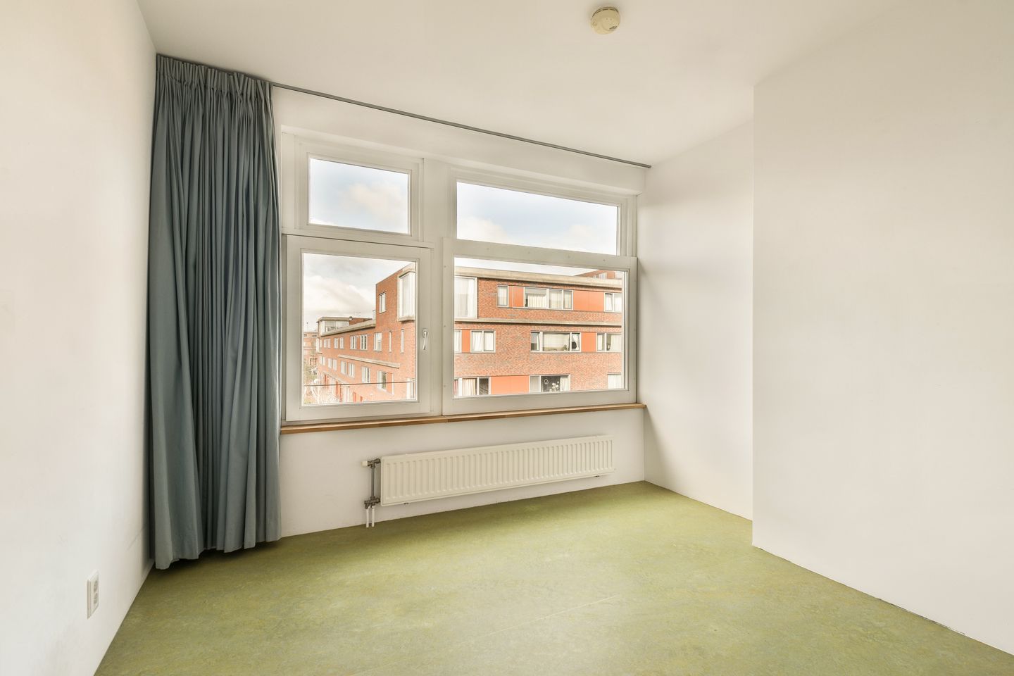 Foto 10 van Wallisweg 34