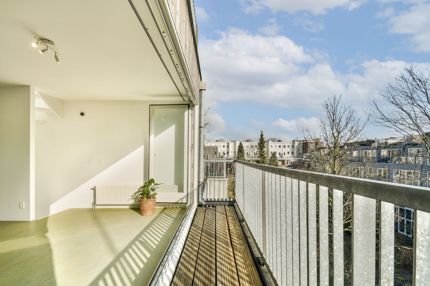 Foto 20 van Wallisweg 34