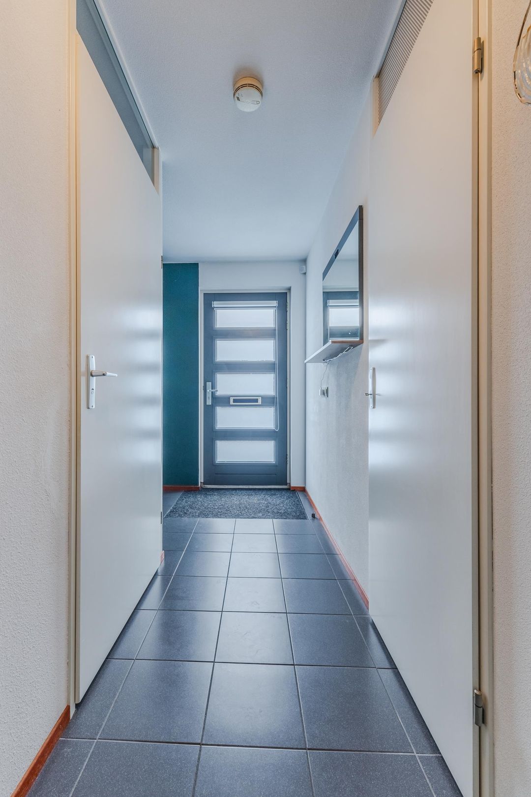 Foto 8 van Douwes Dekkerlaan 68