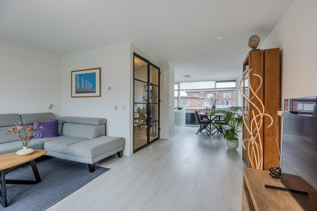 Foto 16 van Douwes Dekkerlaan 68