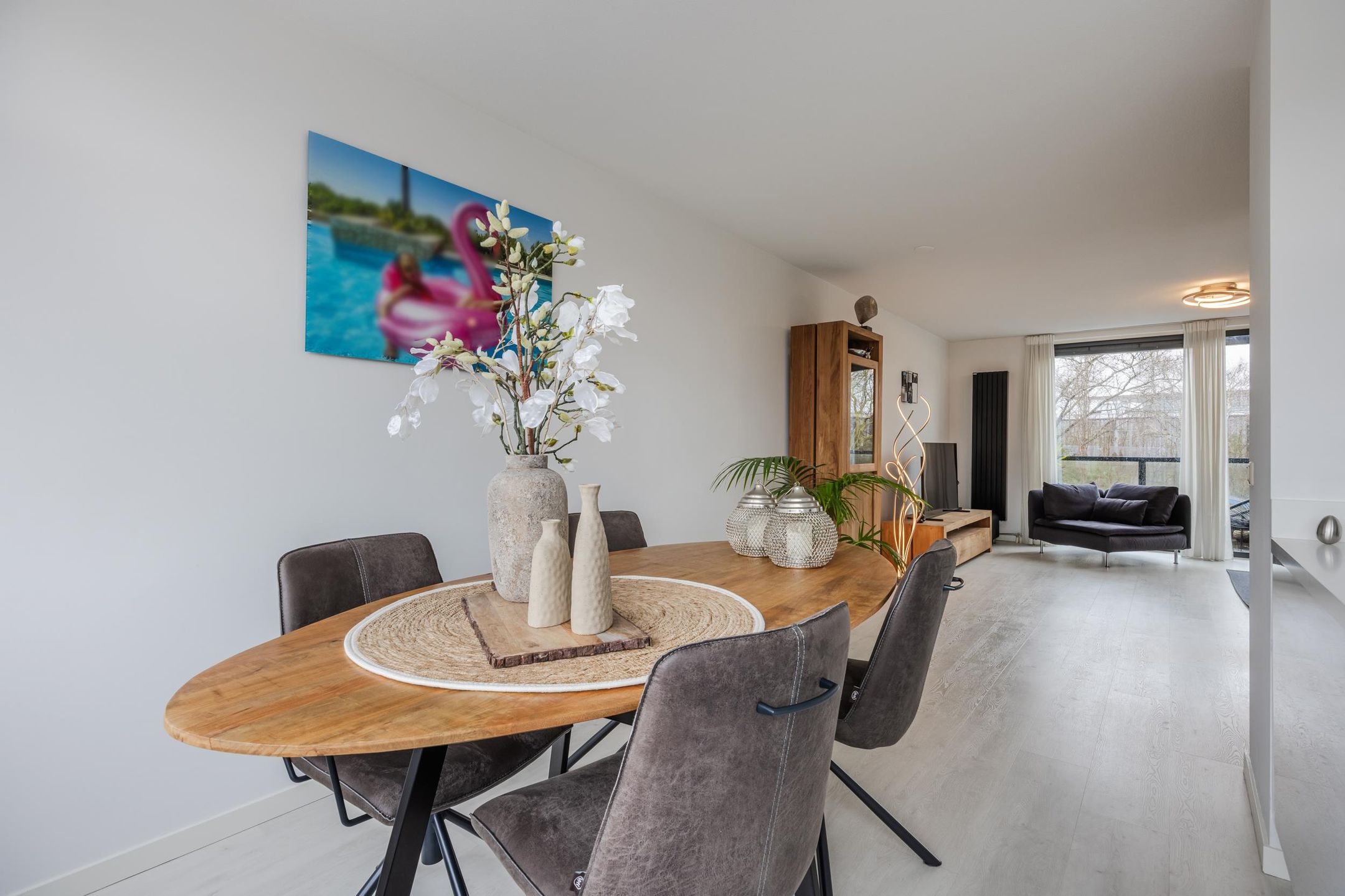 Foto 21 van Douwes Dekkerlaan 68