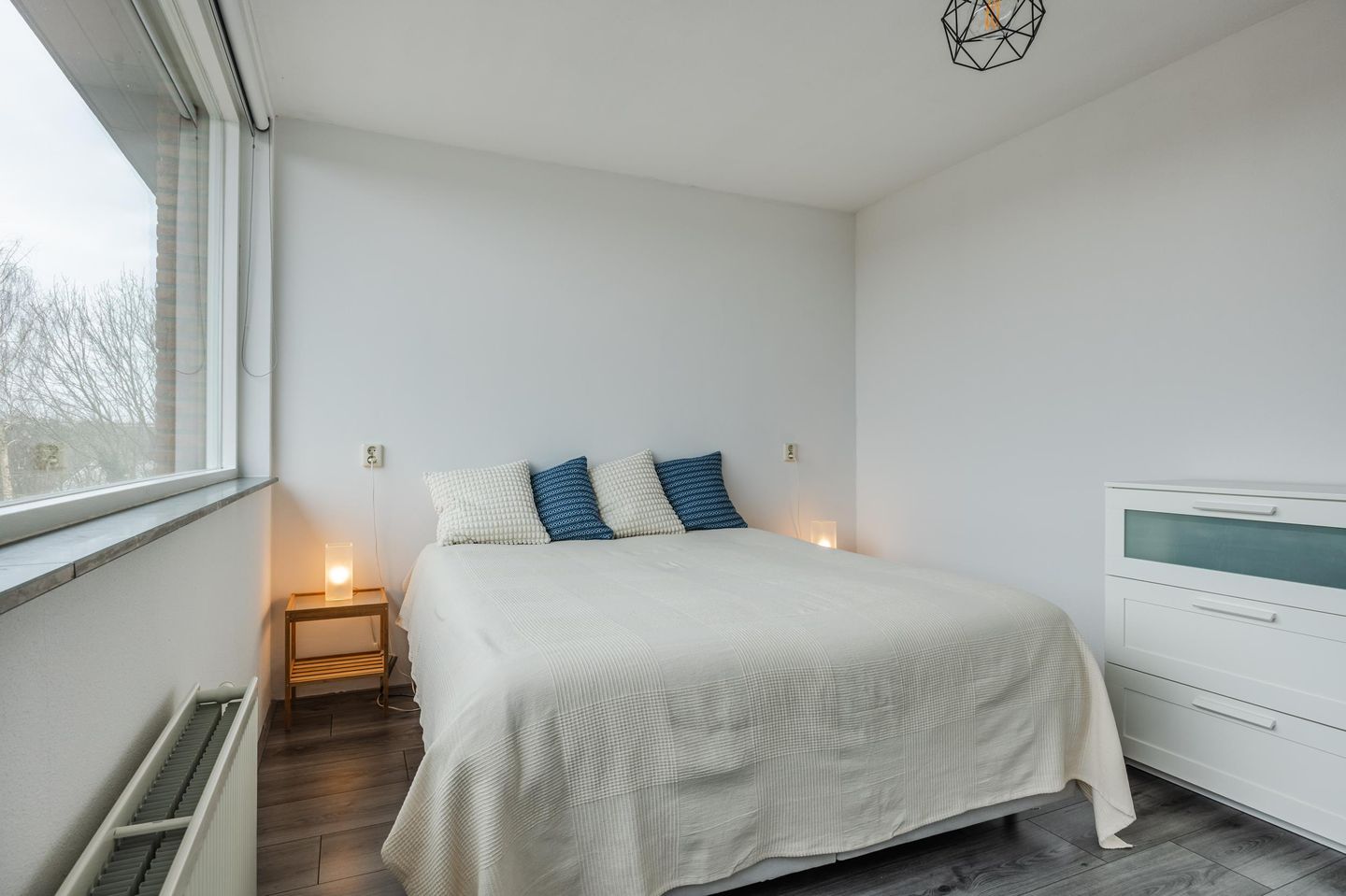 Foto 29 van Douwes Dekkerlaan 68