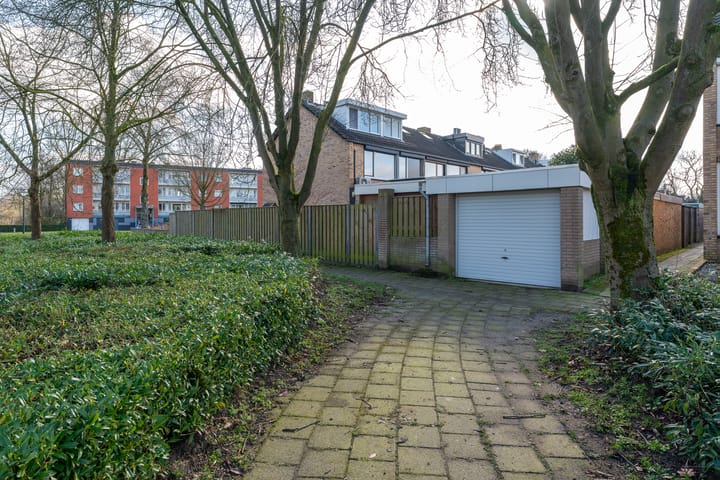 Foto 3 van Akert 120