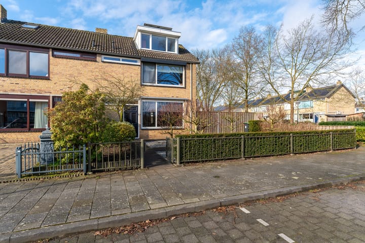 Foto 4 van Akert 120