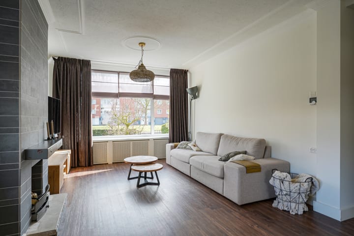 Foto 12 van Akert 120