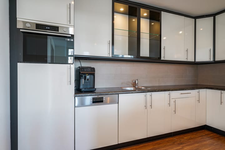 Foto 18 van Akert 120