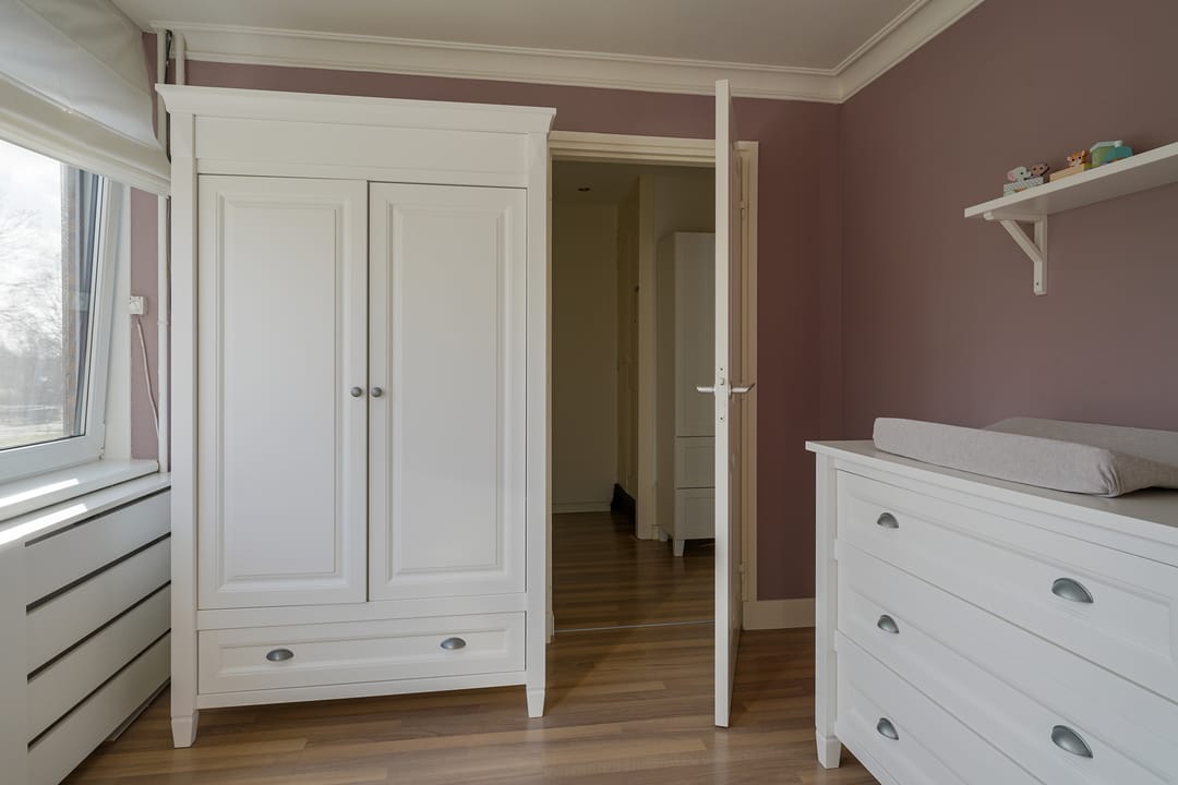 Photo 28 of Akert 120