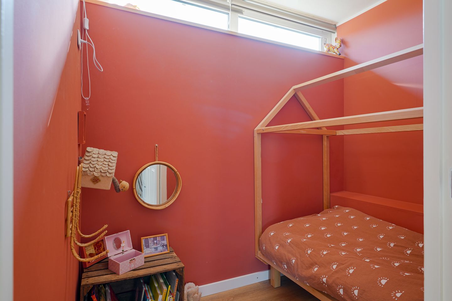 Photo 29 of Akert 120