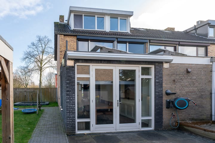 Foto 48 van Akert 120