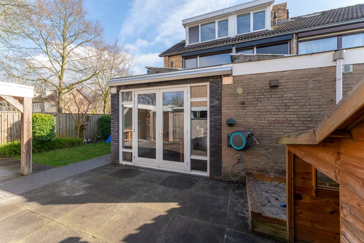 Foto 49 van Akert 120