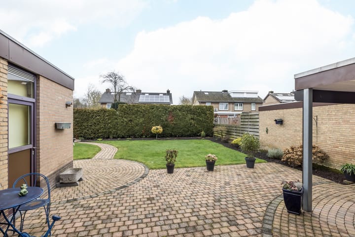 Photo 23 of Dr. Poelsstraat 16