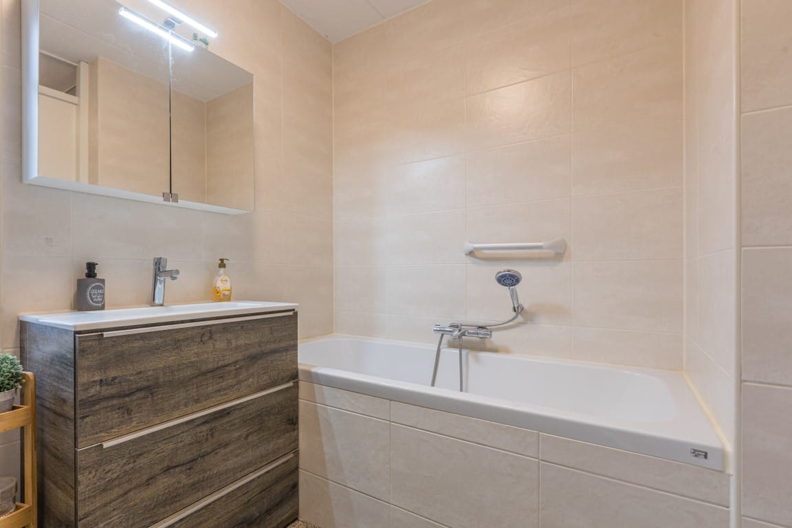 Foto 20 van Gentiaanstraat 1