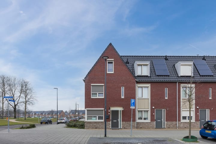 Foto 39 van Gentiaanstraat 1