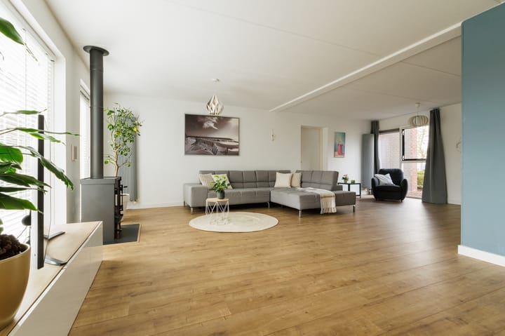 Foto 24 van Waallaan 10