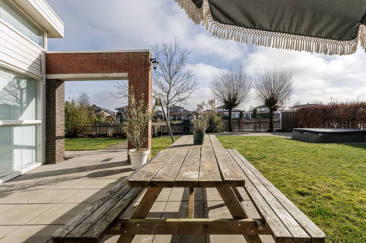 Foto 44 van Waallaan 10