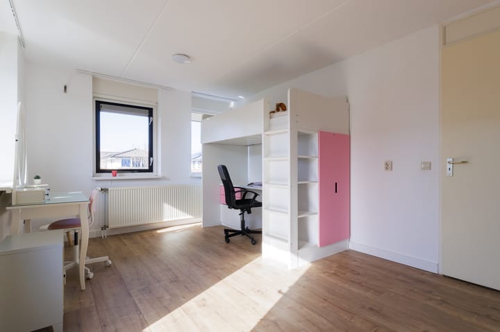 Foto 76 van Waallaan 10