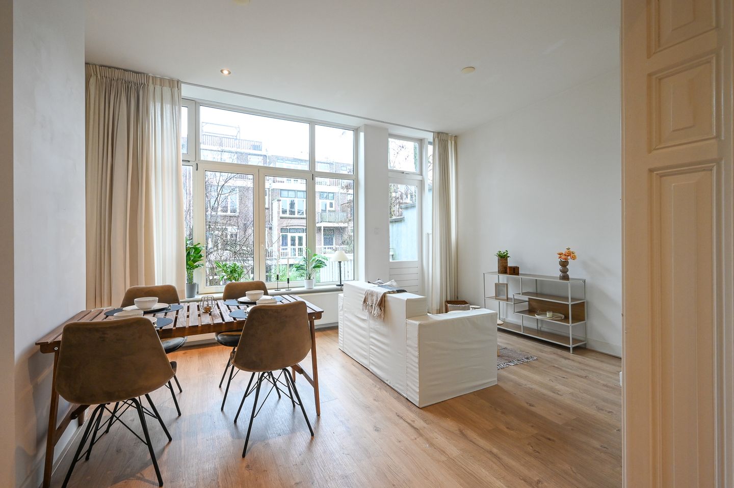 Foto 10 van Rodenrijsestraat 63-A01