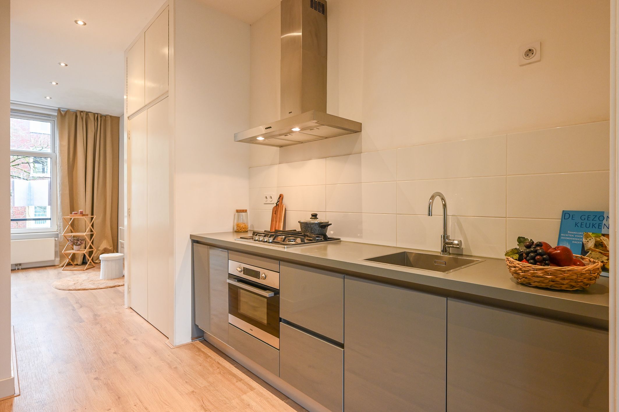 Foto 12 van Rodenrijsestraat 63-A01