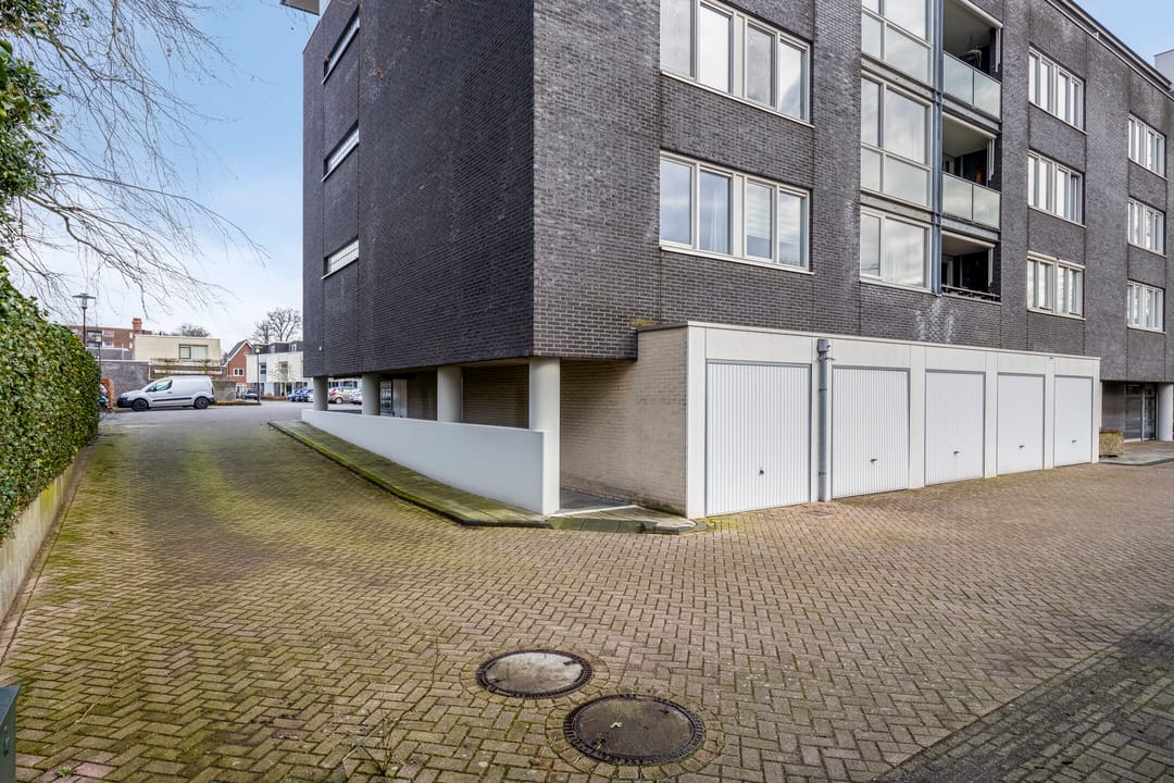 Foto 32 van Frederik Hendrikhof 45