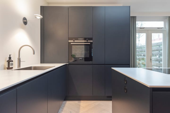 Foto 15 van Adriaan Loosjesstraat 24