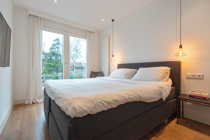 Foto 23 van Adriaan Loosjesstraat 24