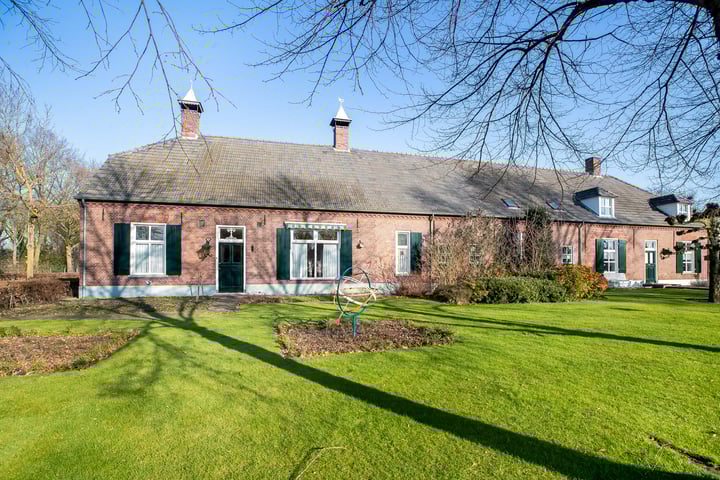 Photo 1 of Lodderdijk 13