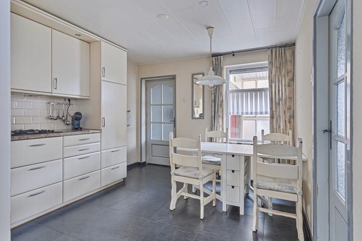 Foto 10 van Burgemeester Schoutenstraat 34